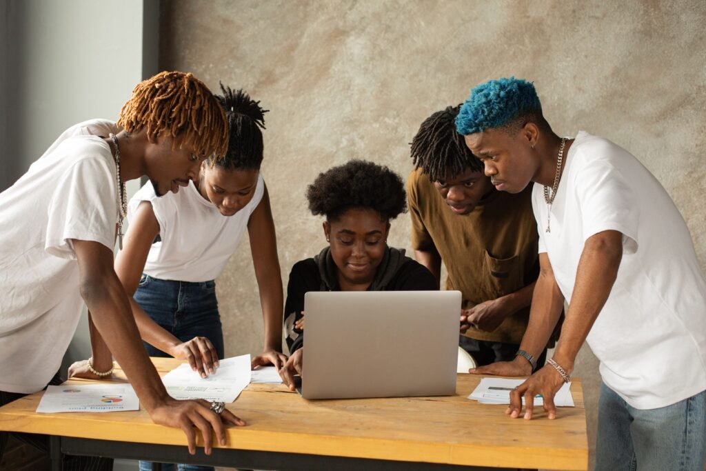15 Business Ideas for Students With Flexible Schedules