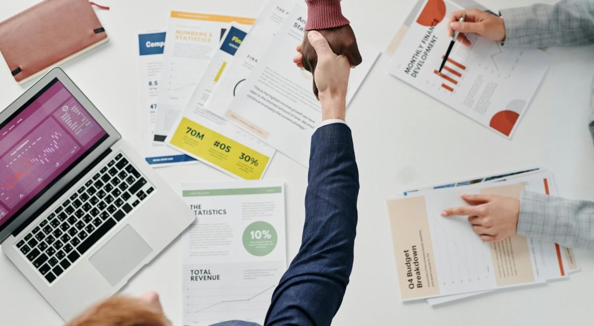 Best Business Strategies for Increasing Sales and Customer Growth